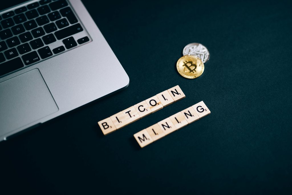 Top 5 Ways to Turn Your Gaming Passion into Profit in 2025